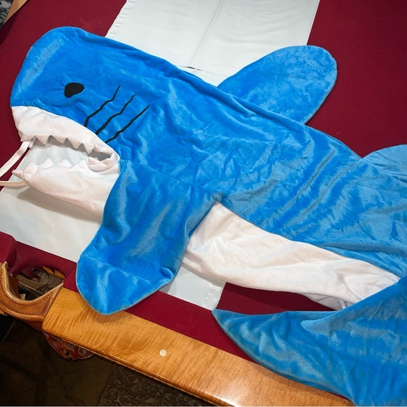 Shark blue costume BLANKET sleeping bag COSTUME hoodie full suit youth large - Picture 10 of 12